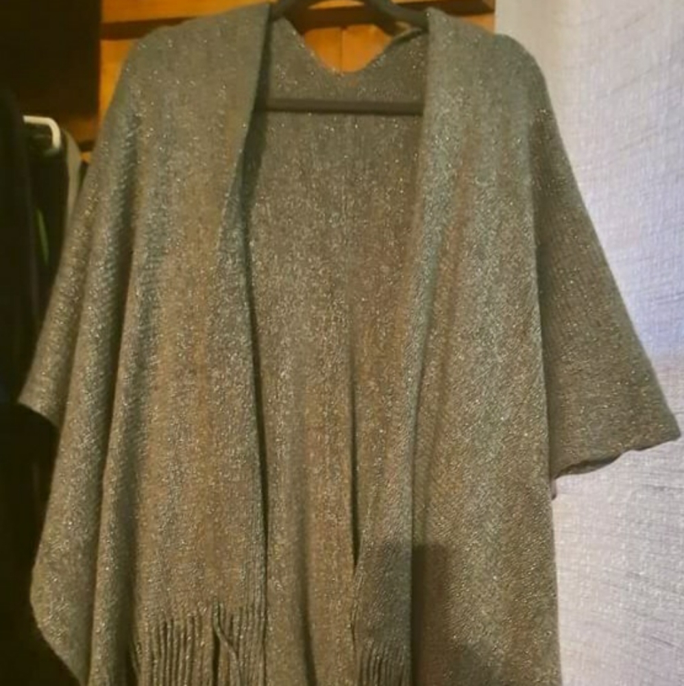 Women's clothing